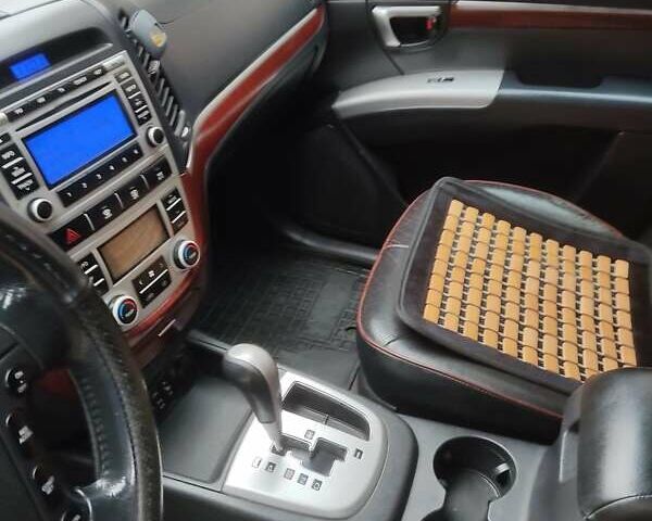 Чорний Хендай Санта Фе, об'ємом двигуна 2.2 л та пробігом 232 тис. км за 8950 $, фото 25 на Automoto.ua