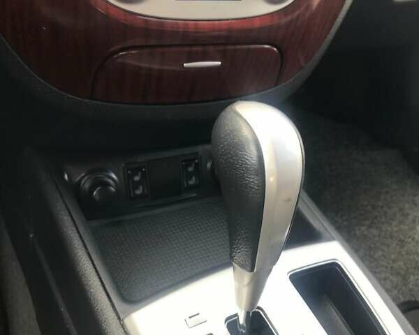 Черный Хендай Санта Фе, объемом двигателя 2.2 л и пробегом 264 тыс. км за 10800 $, фото 7 на Automoto.ua