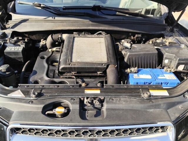 Черный Хендай Санта Фе, объемом двигателя 0 л и пробегом 266 тыс. км за 8400 $, фото 8 на Automoto.ua