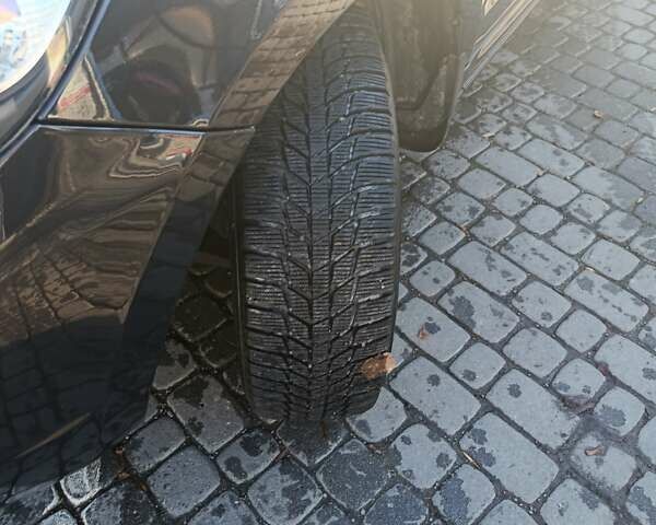 Черный Хендай Санта Фе, объемом двигателя 2.19 л и пробегом 179 тыс. км за 10300 $, фото 1 на Automoto.ua