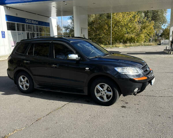 Чорний Хендай Санта Фе, об'ємом двигуна 2.66 л та пробігом 276 тис. км за 8199 $, фото 1 на Automoto.ua