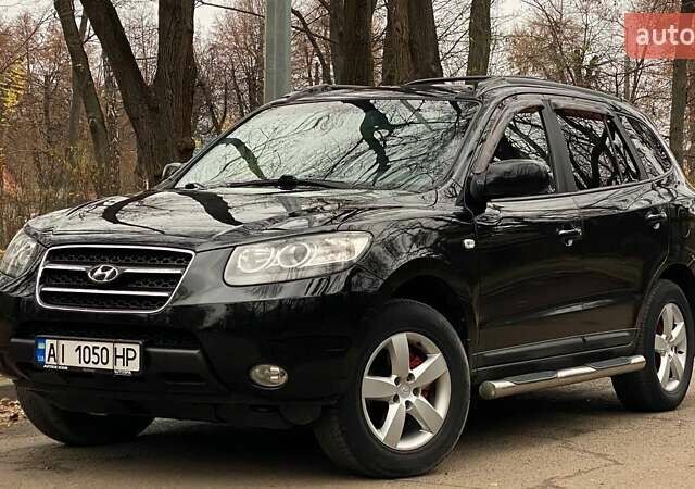 Черный Хендай Санта Фе, объемом двигателя 2.7 л и пробегом 307 тыс. км за 8900 $, фото 5 на Automoto.ua