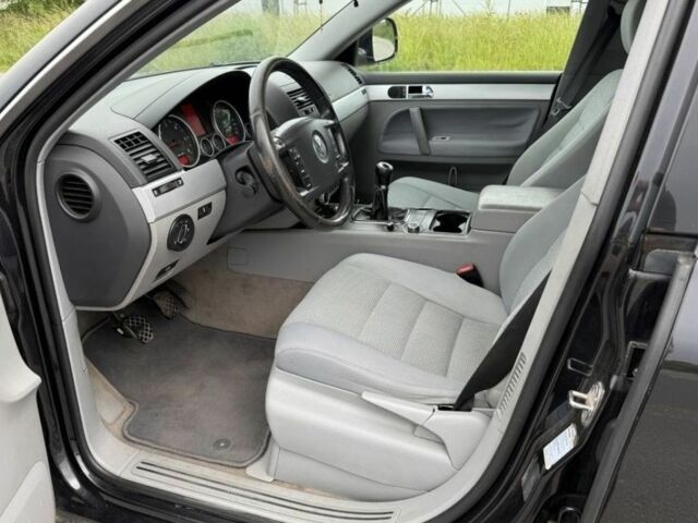 Черный Хендай Санта Фе, объемом двигателя 0 л и пробегом 220 тыс. км за 3800 $, фото 6 на Automoto.ua