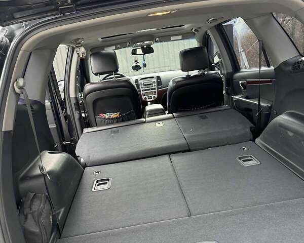 Чорний Хендай Санта Фе, об'ємом двигуна 2.19 л та пробігом 194 тис. км за 12100 $, фото 15 на Automoto.ua