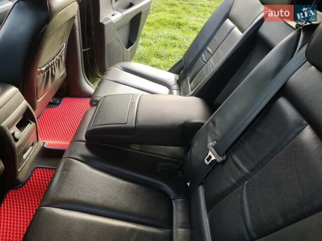 Черный Хендай Санта Фе, объемом двигателя 2.19 л и пробегом 181 тыс. км за 11000 $, фото 26 на Automoto.ua