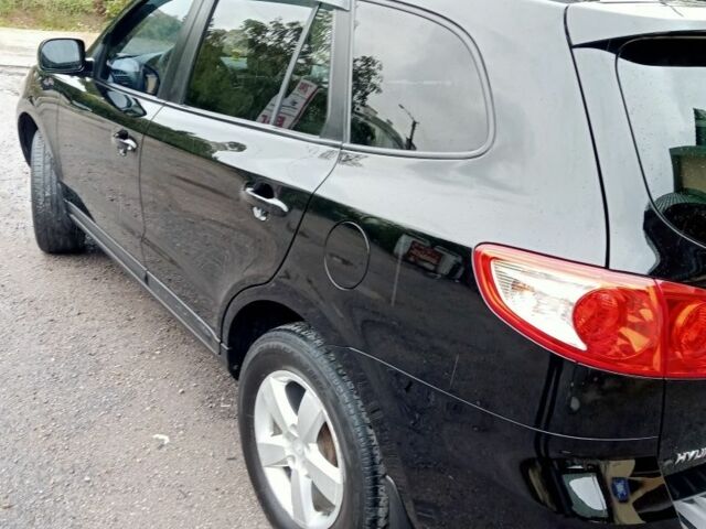 Черный Хендай Санта Фе, объемом двигателя 2.7 л и пробегом 152 тыс. км за 10500 $, фото 3 на Automoto.ua