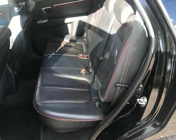 Черный Хендай Санта Фе, объемом двигателя 2.2 л и пробегом 264 тыс. км за 10800 $, фото 12 на Automoto.ua