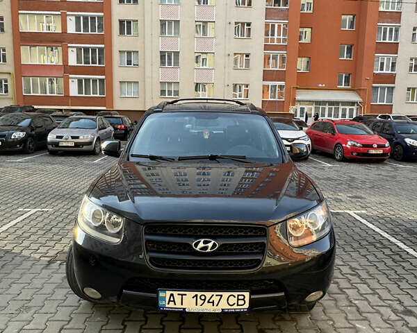 Черный Хендай Санта Фе, объемом двигателя 2.19 л и пробегом 234 тыс. км за 11000 $, фото 12 на Automoto.ua