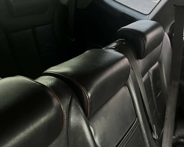 Черный Хендай Санта Фе, объемом двигателя 2.2 л и пробегом 260 тыс. км за 10000 $, фото 8 на Automoto.ua