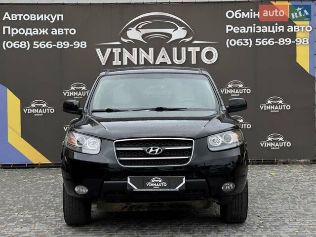 Черный Хендай Санта Фе, объемом двигателя 2.7 л и пробегом 361 тыс. км за 8300 $, фото 4 на Automoto.ua