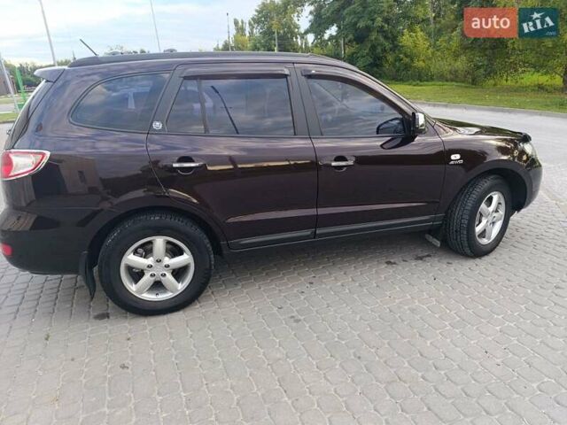 Чорний Хендай Санта Фе, об'ємом двигуна 2.7 л та пробігом 193 тис. км за 10750 $, фото 9 на Automoto.ua