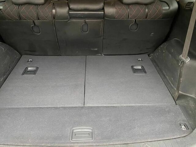 Черный Хендай Санта Фе, объемом двигателя 2.7 л и пробегом 307 тыс. км за 8900 $, фото 14 на Automoto.ua