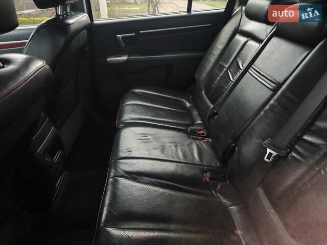 Чорний Хендай Санта Фе, об'ємом двигуна 2.19 л та пробігом 400 тис. км за 8800 $, фото 4 на Automoto.ua