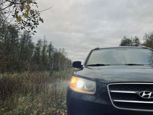 Черный Хендай Санта Фе, объемом двигателя 2.2 л и пробегом 271 тыс. км за 12500 $, фото 6 на Automoto.ua