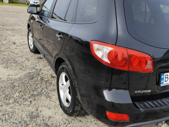 Черный Хендай Санта Фе, объемом двигателя 0 л и пробегом 266 тыс. км за 8400 $, фото 4 на Automoto.ua
