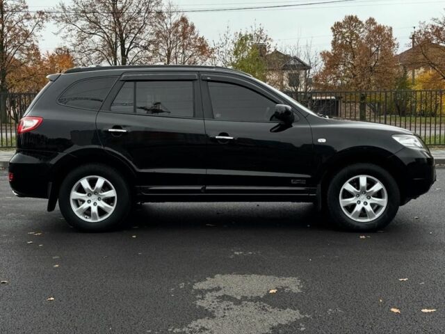 Черный Хендай Санта Фе, объемом двигателя 2.2 л и пробегом 248 тыс. км за 9900 $, фото 5 на Automoto.ua