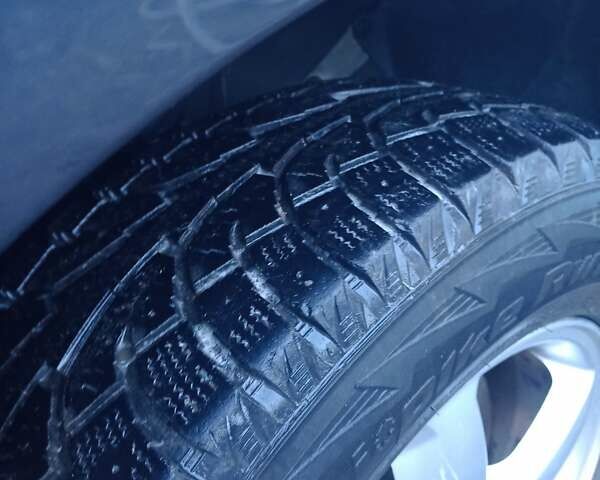 Черный Хендай Санта Фе, объемом двигателя 2.7 л и пробегом 283 тыс. км за 9500 $, фото 11 на Automoto.ua