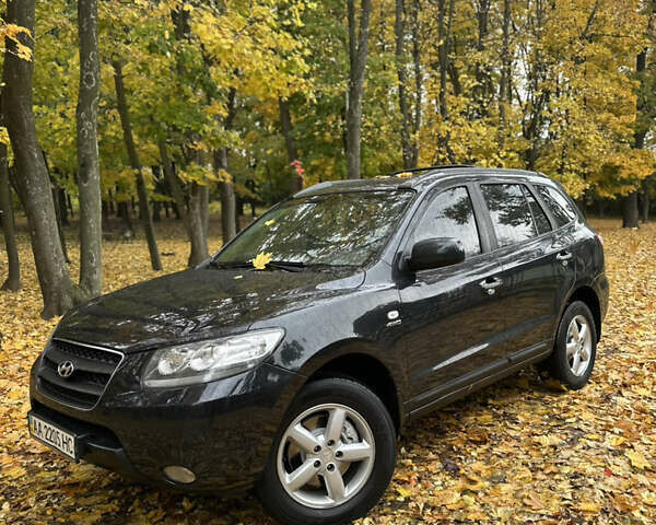 Чорний Хендай Санта Фе, об'ємом двигуна 2.2 л та пробігом 235 тис. км за 9999 $, фото 1 на Automoto.ua