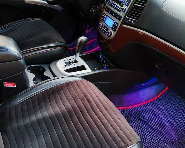 Хендай Санта Фе 2008 в Кропивницком (Кировограде) на Automoto.ua Черный Хендай Санта Фе, объемом двигателя 2.2 л и пробегом 223 тыс. км за 8799 $, фото 22 на Automoto.ua