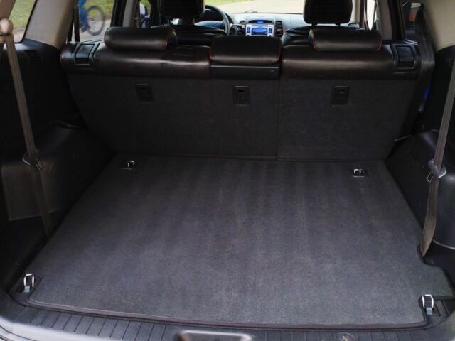 Черный Хендай Санта Фе, объемом двигателя 2.2 л и пробегом 222 тыс. км за 8799 $, фото 22 на Automoto.ua