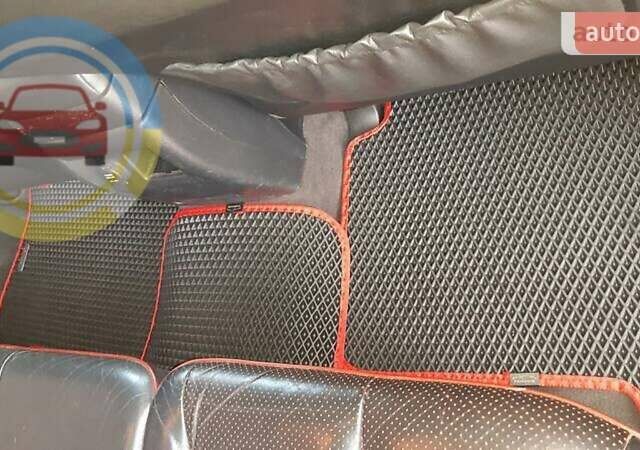 Черный Хендай Санта Фе, объемом двигателя 2.2 л и пробегом 230 тыс. км за 10700 $, фото 17 на Automoto.ua