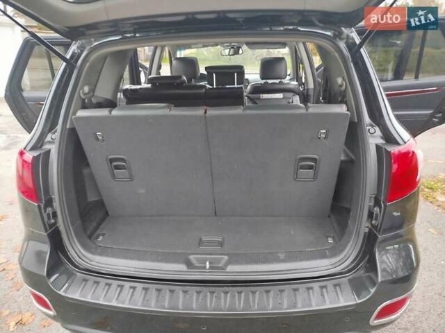 Черный Хендай Санта Фе, объемом двигателя 2.19 л и пробегом 220 тыс. км за 12000 $, фото 19 на Automoto.ua