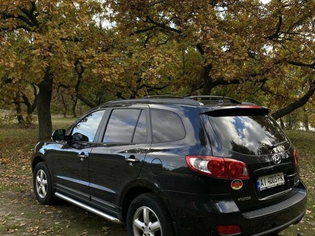 Черный Хендай Санта Фе, объемом двигателя 2.2 л и пробегом 267 тыс. км за 10000 $, фото 4 на Automoto.ua