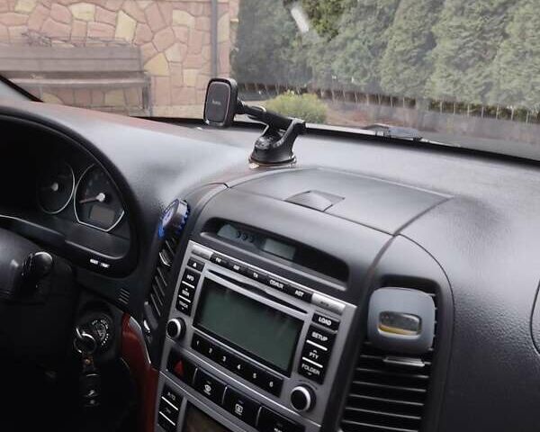 Чорний Хендай Санта Фе, об'ємом двигуна 2.2 л та пробігом 232 тис. км за 8950 $, фото 17 на Automoto.ua