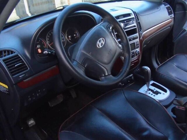 Черный Хендай Санта Фе, объемом двигателя 2.2 л и пробегом 3 тыс. км за 11000 $, фото 9 на Automoto.ua