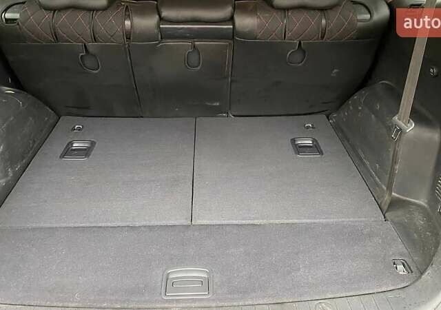 Черный Хендай Санта Фе, объемом двигателя 2.7 л и пробегом 307 тыс. км за 8900 $, фото 18 на Automoto.ua