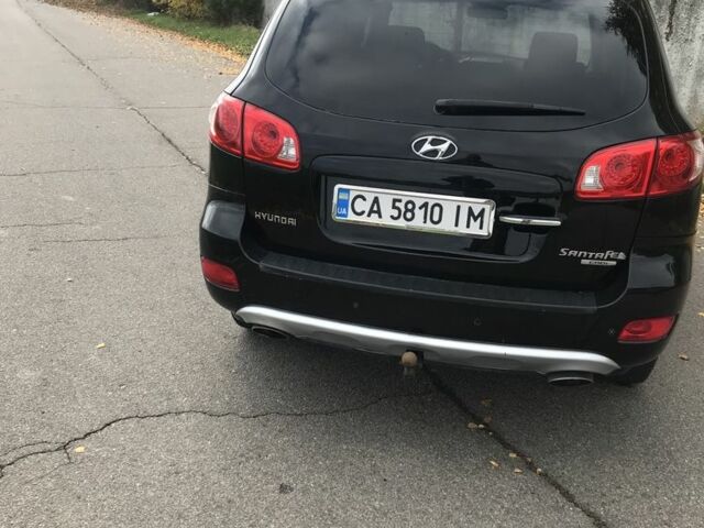 Черный Хендай Санта Фе, объемом двигателя 2.2 л и пробегом 317 тыс. км за 8900 $, фото 2 на Automoto.ua
