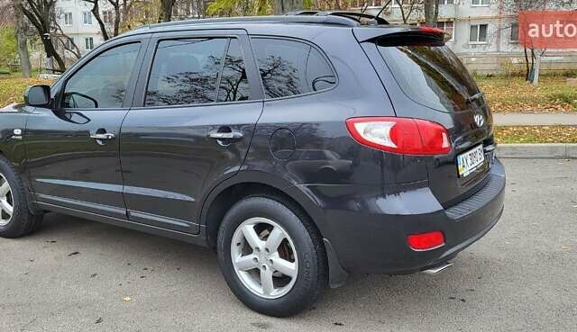 Черный Хендай Санта Фе, объемом двигателя 2.7 л и пробегом 182 тыс. км за 10000 $, фото 5 на Automoto.ua