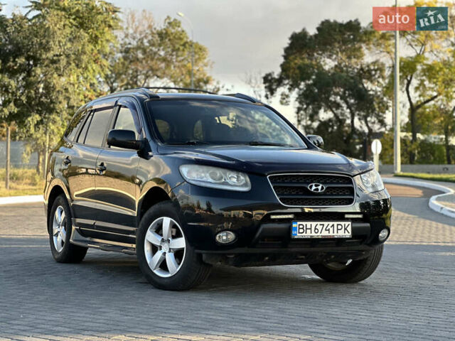 Чорний Хендай Санта Фе, об'ємом двигуна 2.7 л та пробігом 197 тис. км за 10000 $, фото 1 на Automoto.ua
