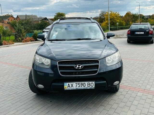 Чорний Хендай Санта Фе, об'ємом двигуна 2.2 л та пробігом 250 тис. км за 10200 $, фото 1 на Automoto.ua