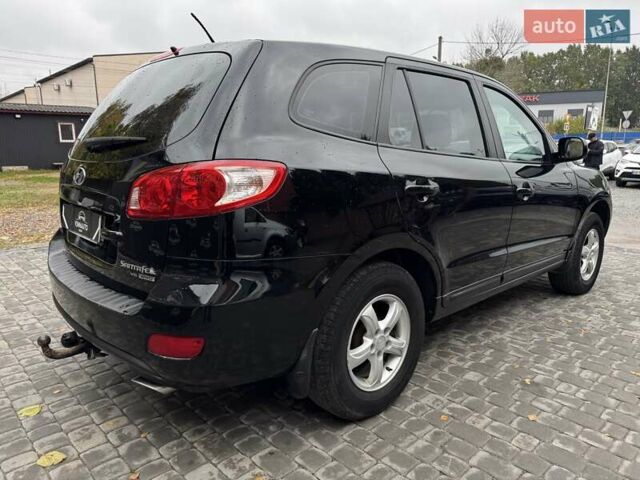 Черный Хендай Санта Фе, объемом двигателя 2.7 л и пробегом 361 тыс. км за 8300 $, фото 14 на Automoto.ua