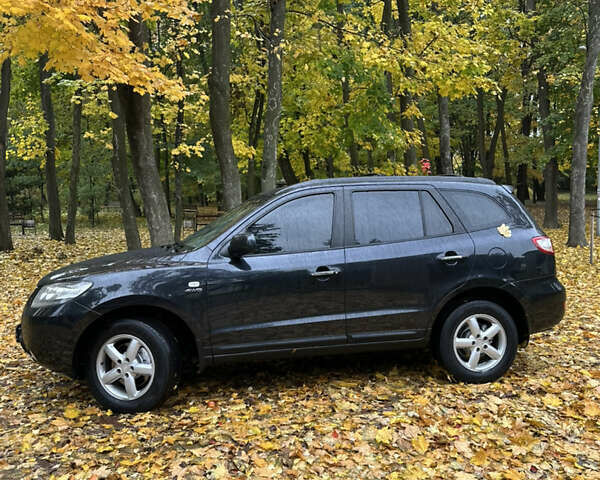 Чорний Хендай Санта Фе, об'ємом двигуна 2.2 л та пробігом 235 тис. км за 9999 $, фото 5 на Automoto.ua