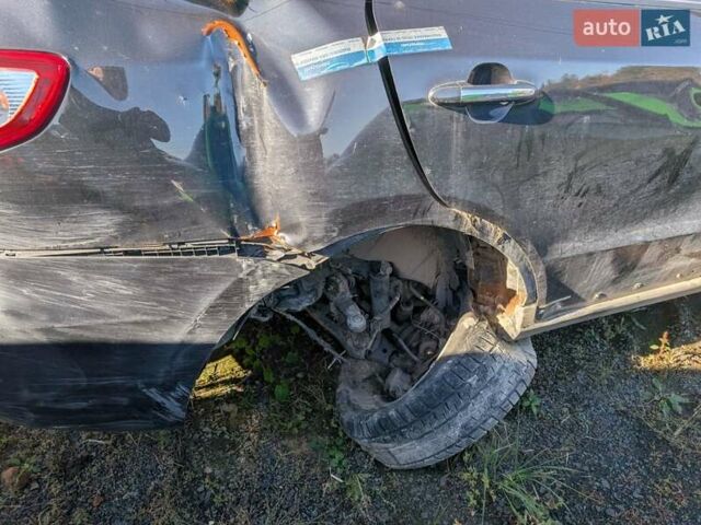 Чорний Хендай Санта Фе, об'ємом двигуна 2.2 л та пробігом 200 тис. км за 2000 $, фото 9 на Automoto.ua