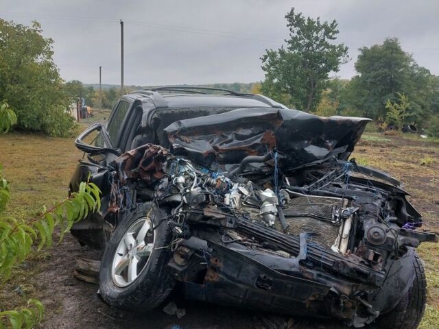 Хендай Санта Фе 2008 в Кропивницком (Кировограде) на Automoto.ua Черный Хендай Санта Фе, объемом двигателя 2.2 л и пробегом 280 тыс. км за 1800 $, фото 4 на Automoto.ua