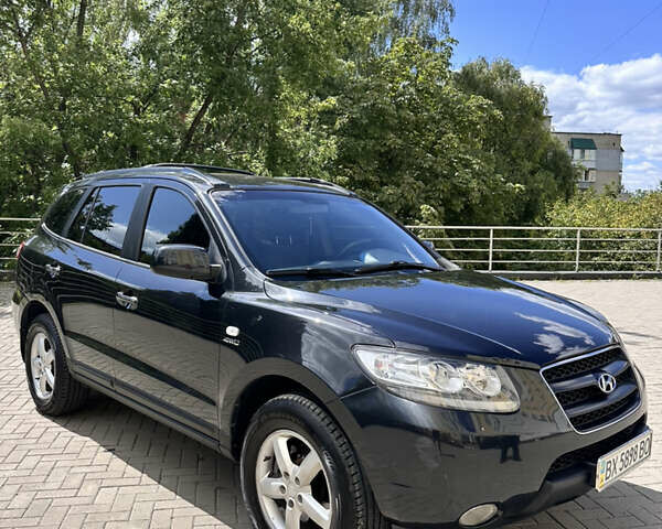 Черный Хендай Санта Фе, объемом двигателя 2.66 л и пробегом 241 тыс. км за 9700 $, фото 8 на Automoto.ua