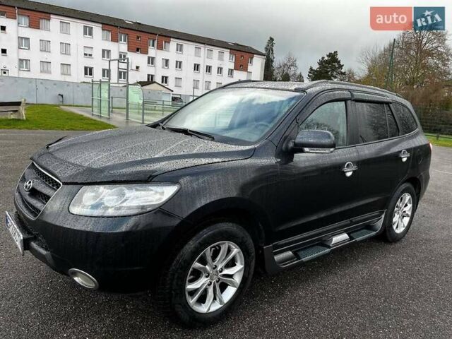 Черный Хендай Санта Фе, объемом двигателя 2.19 л и пробегом 220 тыс. км за 12000 $, фото 24 на Automoto.ua