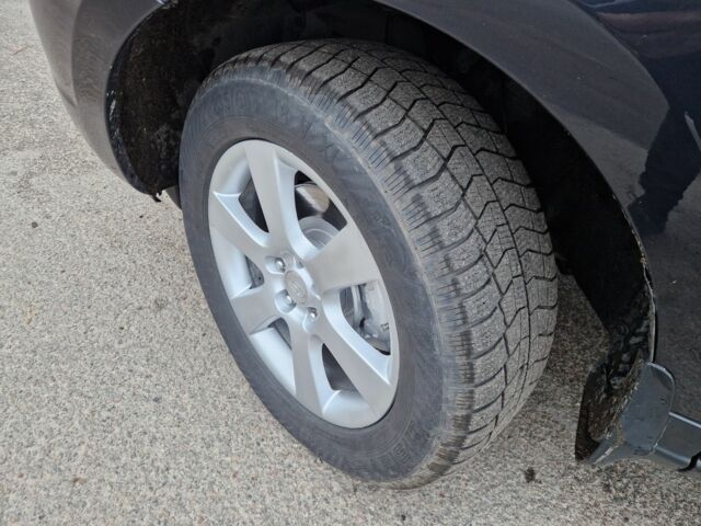 Черный Хендай Санта Фе, объемом двигателя 0 л и пробегом 217 тыс. км за 9300 $, фото 3 на Automoto.ua