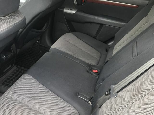 Черный Хендай Санта Фе, объемом двигателя 2.2 л и пробегом 317 тыс. км за 8900 $, фото 11 на Automoto.ua