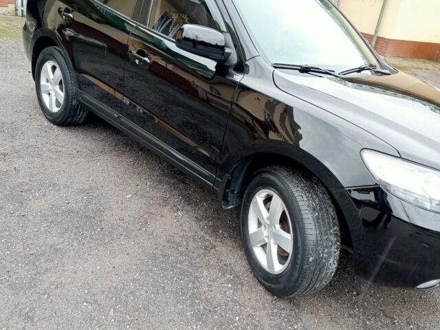 Черный Хендай Санта Фе, объемом двигателя 2.7 л и пробегом 152 тыс. км за 10500 $, фото 5 на Automoto.ua