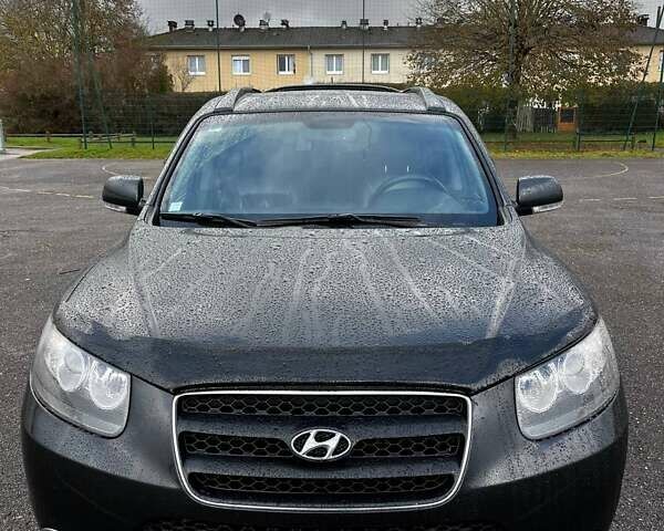 Черный Хендай Санта Фе, объемом двигателя 2.19 л и пробегом 220 тыс. км за 12000 $, фото 21 на Automoto.ua