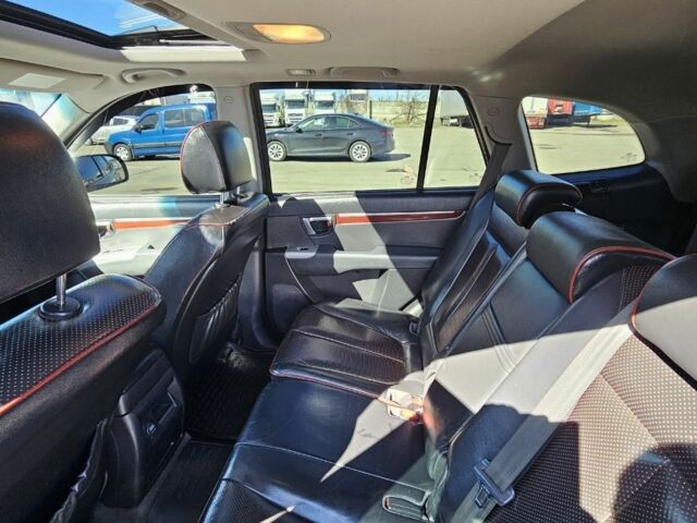 Черный Хендай Санта Фе, объемом двигателя 2.7 л и пробегом 238 тыс. км за 10000 $, фото 6 на Automoto.ua