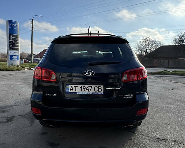 Черный Хендай Санта Фе, объемом двигателя 2.19 л и пробегом 234 тыс. км за 11000 $, фото 3 на Automoto.ua