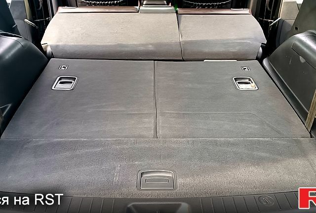 Черный Хендай Санта Фе, объемом двигателя 2.7 л и пробегом 107 тыс. км за 9300 $, фото 6 на Automoto.ua