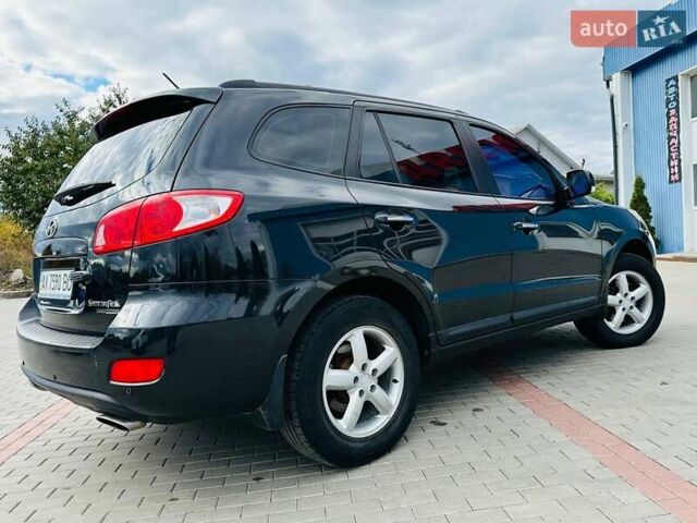 Черный Хендай Санта Фе, объемом двигателя 2.2 л и пробегом 250 тыс. км за 10200 $, фото 3 на Automoto.ua