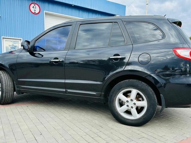 Чорний Хендай Санта Фе, об'ємом двигуна 2.2 л та пробігом 250 тис. км за 10200 $, фото 2 на Automoto.ua