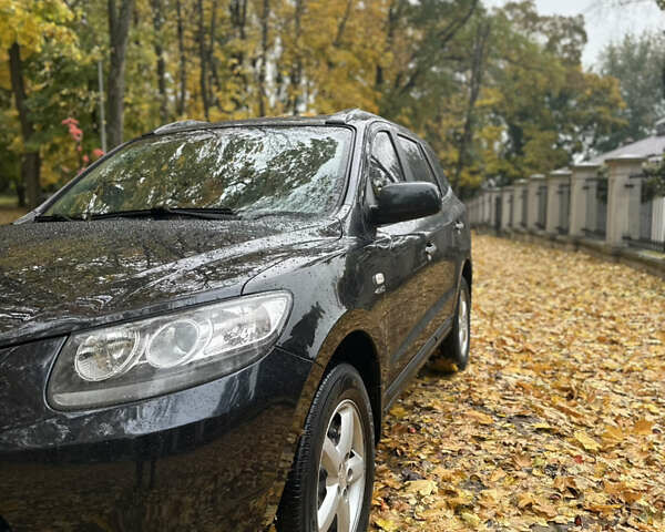 Чорний Хендай Санта Фе, об'ємом двигуна 2.2 л та пробігом 235 тис. км за 9999 $, фото 23 на Automoto.ua